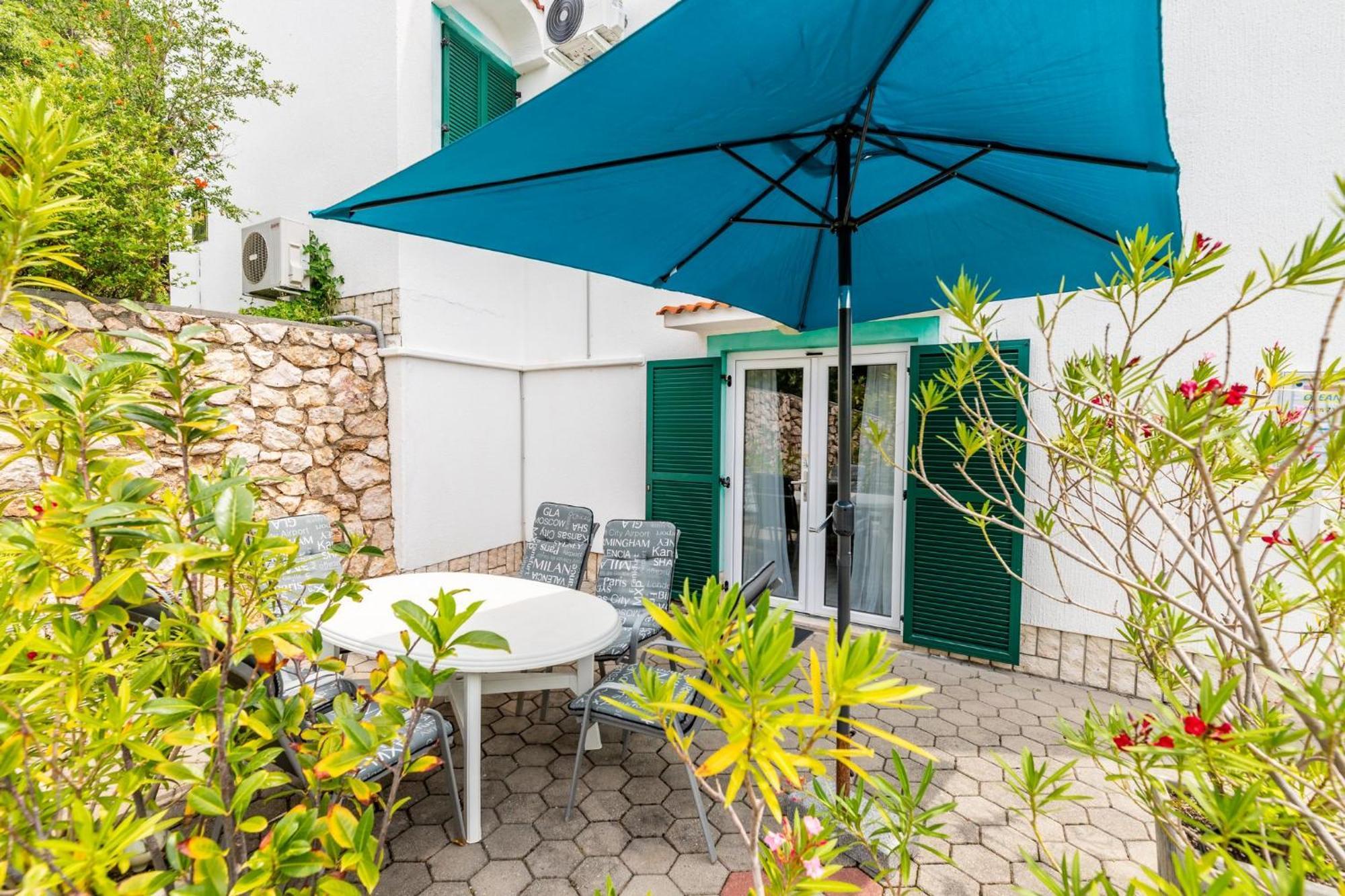 באסקה Apartments Oleander Kricin מראה חיצוני תמונה