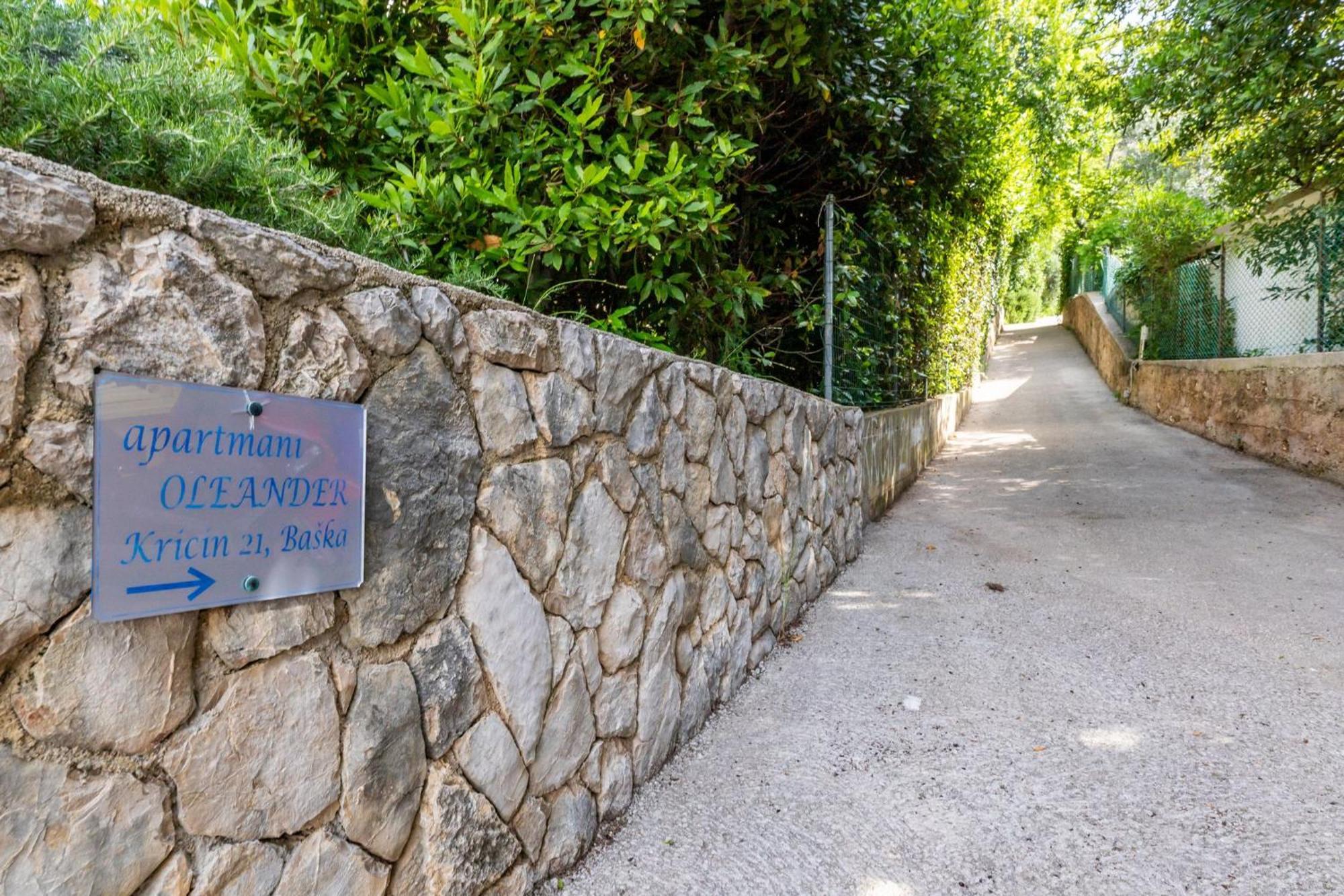 באסקה Apartments Oleander Kricin מראה חיצוני תמונה