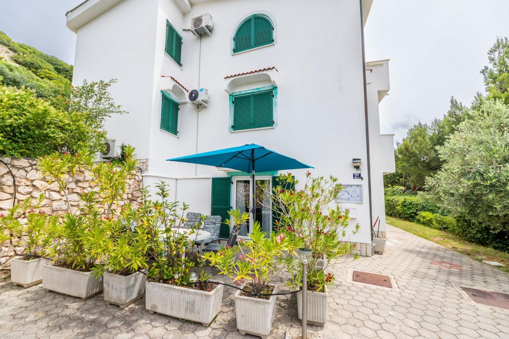 באסקה Apartments Oleander Kricin מראה חיצוני תמונה